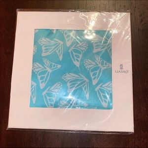Lladro collector society butterfly scarf